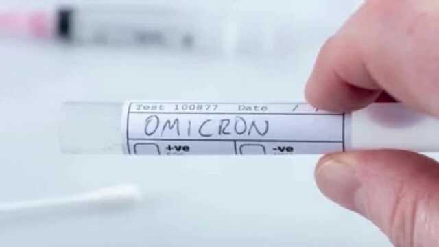 Первую в мире смерть от "Омикрона" зафиксировали в Британии