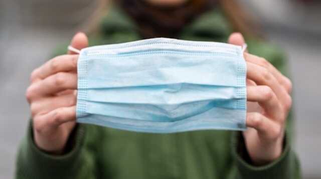 Карантин в Украине: "желтых" областей снова стало больше, "красных" - 10