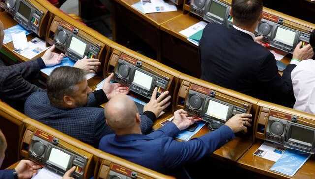 Рада завтра соберется на внеочередное заседание