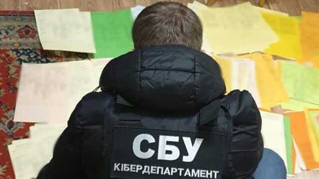 Ринок «липових» ковід-сертифікатів: як ними торгують в Україні