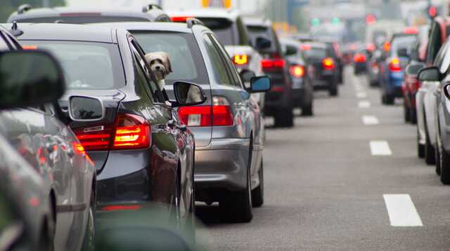 Движение в Киеве затруднено: столицу сковали пробки