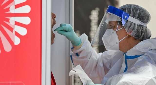 В Украине почти 9 тыс. новых случаев COVID-19 за сутки, умерли 328 человек