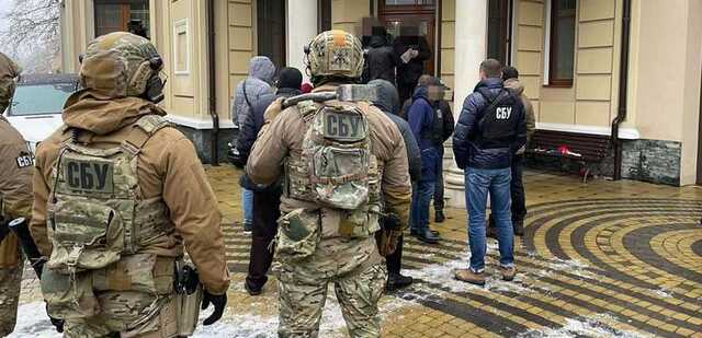 На Киевщине чиновники хотели незаконно присвоить землю за 800 миллионов