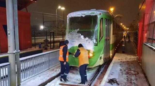 В Киеве произошел сбой в работе скоростного трамвая