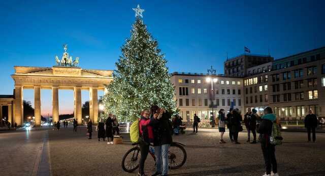 В Германии из-за «Омикрона» намерены ввести ограничения даже для вакцинированных