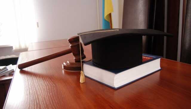 В Харькове на сына судьи подали заявление об изнасиловании