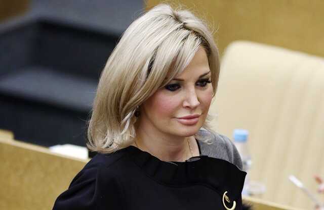 Живущая в Украине вдова Вороненкова Мария Максакова попросила Путина о защите