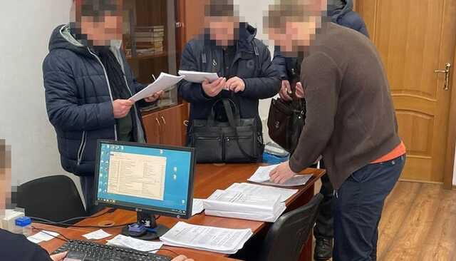 В Житомирской области разоблачили схему чиновников по хищению более 1 тыс. гектаров земли