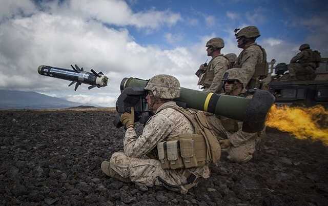 Стрельбы из Javelin на Донбассе взбесили россиян: видео