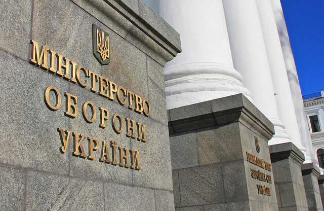 Минобороны утвердило список специальностей женщин, которых будут ставить на военный учет