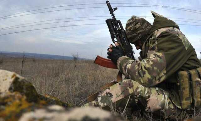 На Донбассе в результате обстрела ранен военный