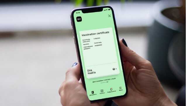 В Украине появятся ковид-сертификаты о бустерной вакцинации