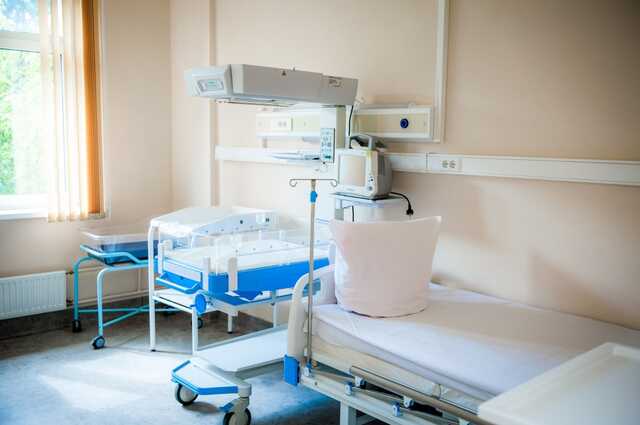 В Украине начнут закрывать родильные отделения