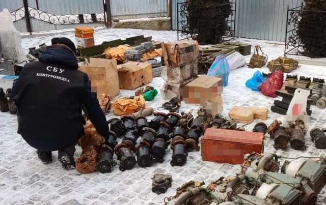 Воровали запчасти для военной бронетехники: СБУ заблокировала преступную схему
