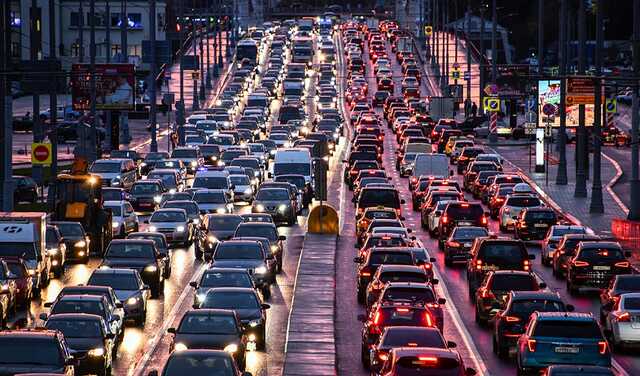 Пробки в Киеве: на каких улицах затруднено движение