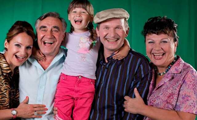 В России начали показ сериала "Сваты-7", снятого "Кварталом 95"