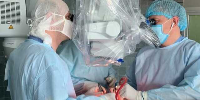 Украинские врачи провели уникальную операцию на мозге