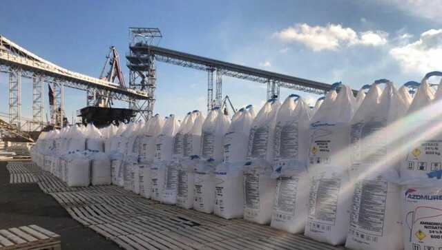 В Конотопе менеджер украл у компании 350 тонн удобрений