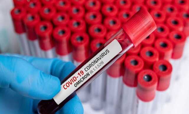 Омикрон в феврале может стать основным штаммом в Украине, – Данилов