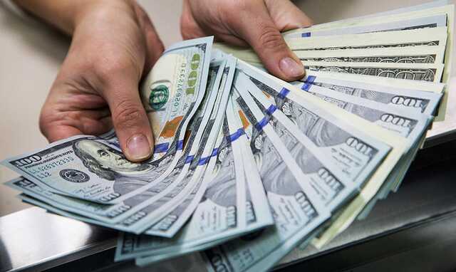 В Испании банк по ошибке перечислил клиентам 175 млн долларов на Рождество