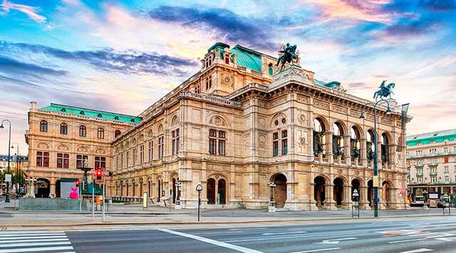 Венская опера отменила спектакли из-за коронавируса