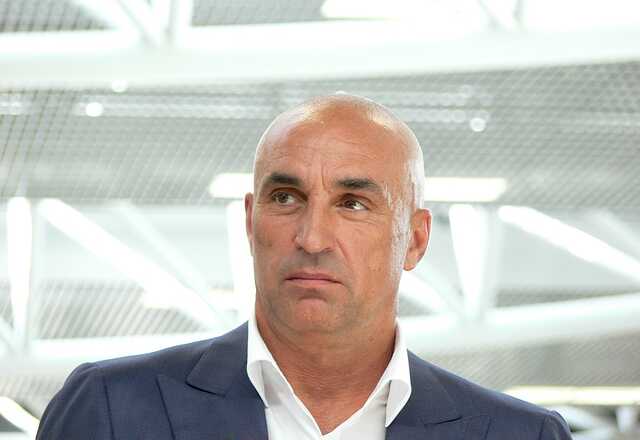 Завод Ярославского частично приостанавливает работу