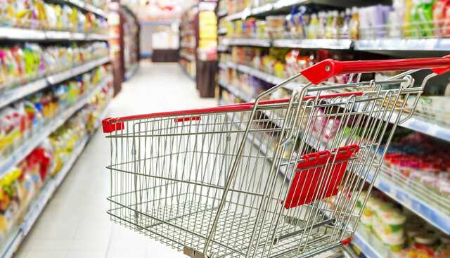 В Україні “рятують” цінову стабільність на курятину, молоко, хліб та борошно