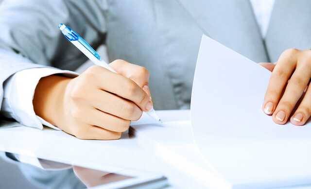 В Киеве глава турфирмы получил условный срок за подделку медсправок