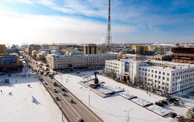 Россиянин поджег здание правительства со словами «казахи, мы с вами»