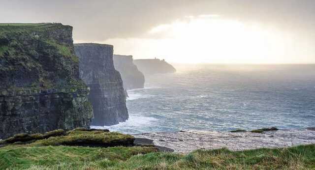 Скала упала на туристов в Бразилии, есть погибшие
