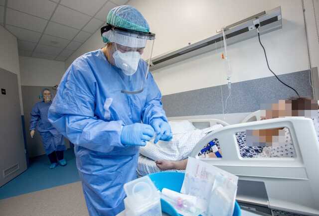 Почти 2 тысячи случаев COVID и 86 смертей за сутки, - статистика Минздрава