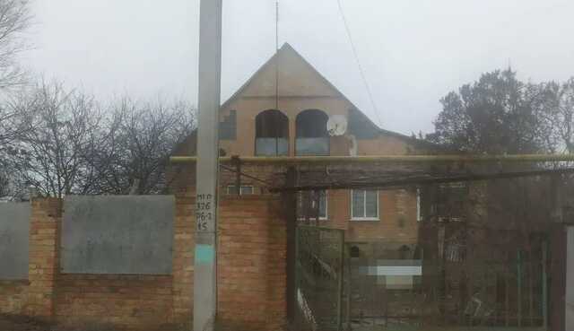 Требовали деньги: на Днепропетровщине два брата с подругой до смерти замучили пожилого мужчину