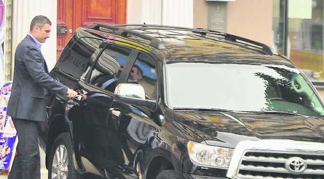 Автомобиль Кличко снова нарушил ПДД в центре Киева