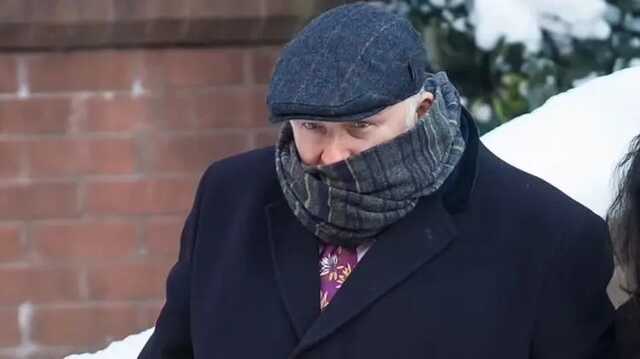 Британский хирург выжег свои инициалы лазером на печени пациентов