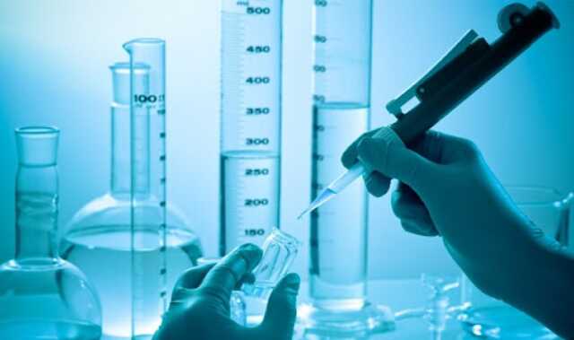 За рік Україна подвоїла імпорт розчинників для «бодяги» – бюджет втратив понад мільярд