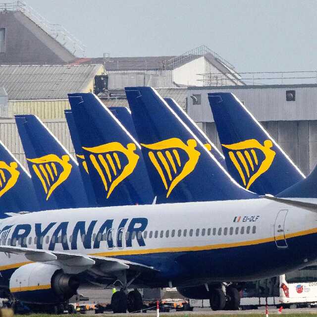 Ryanair отменил еще семь рейсов из Украины до марта 2022