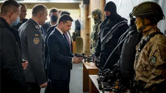 Владимир Зеленский пообещал повысить зарплату Государственной службе охраны