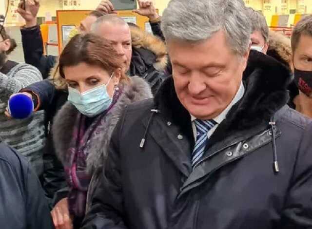 Самолет с Порошенко на борту вылетел из Варшавы