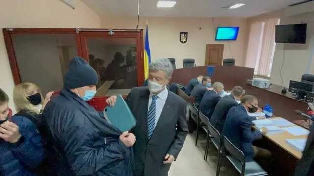 Порошенко выделили бесплатного адвоката из-за провокации