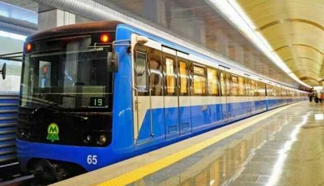 КГГА: Экономически обоснованный тариф для проезда в метро Киева — 22 гривны