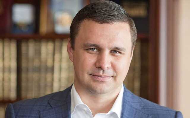 Микитась продолжил схемы на строительстве? В сети опубликовали документы