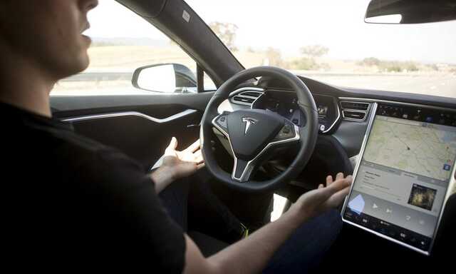 В США водителю Tesla с автопилотом впервые предъявили обвинение за смертельную аварию