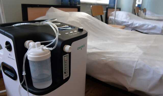 Для больниц, принимающих COVID-больных, закупили 225 кислородных станций, - Минздрав