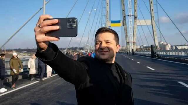 Зеленский открыл в Запорожье мост, который строился 18 лет