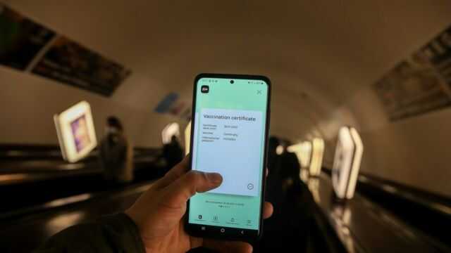 Срок действия COVID-сертификата сократили: как его продлить