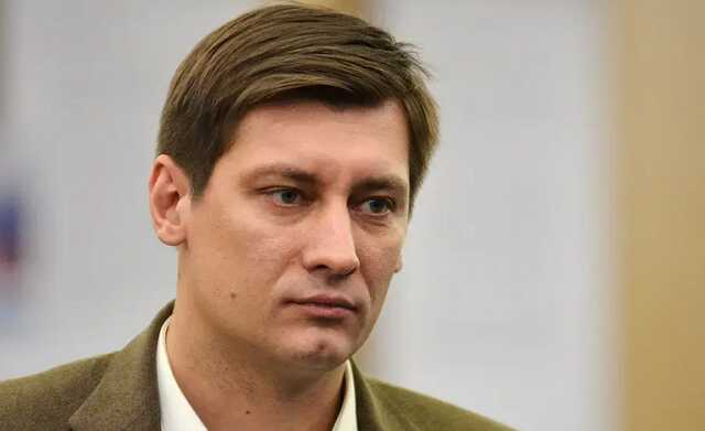 Российский оппозиционер объяснил, почему не верит, что Путин нападет на Украину