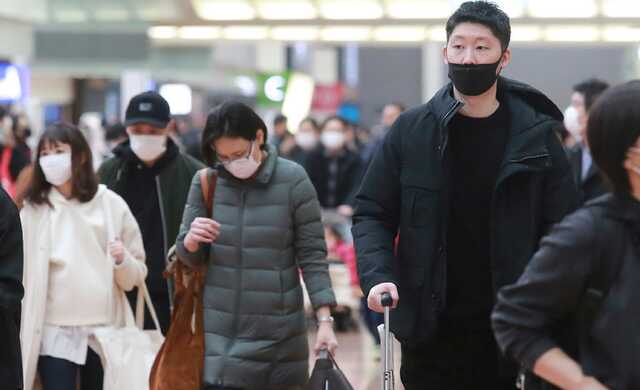 Японские корпорации готовят эвакуацию своих сотрудников из Украины