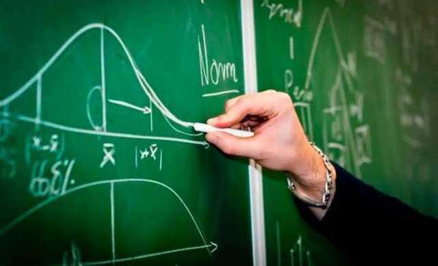 В Одессе учитель во время урока позволила себе избить школьника линейкой