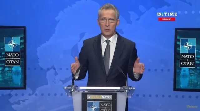 Столтенберг заявил, что РФ продолжает наращивать войска на границе Украины: нет деэскалации