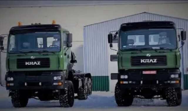 В ВСУ поступили первые мощные тягачи украинского производства